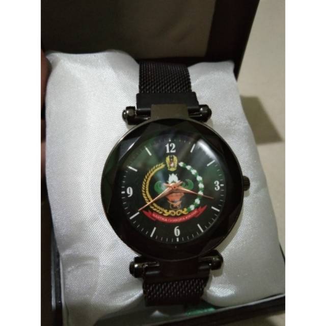 Jual Jam tangan persit magnet | Shopee Indonesia
