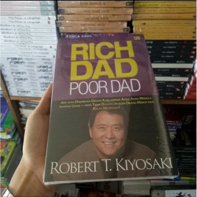 Jual BUKU RICH DAD POOR DAD - ROBERT T KIYOSAKI | Shopee Indonesia