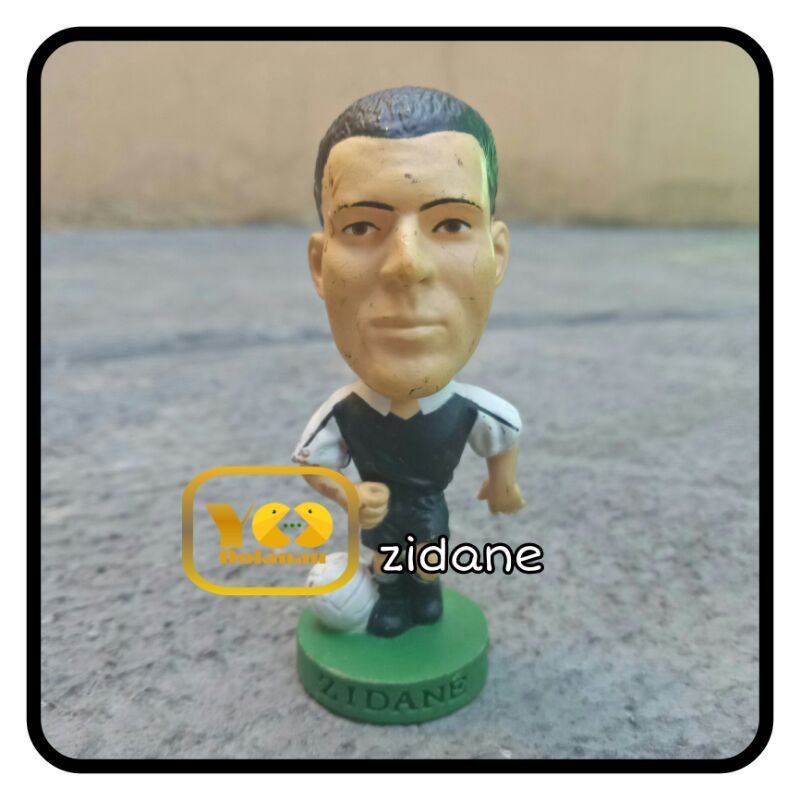 Ferdinand Corinthian Prostars PRO464 Leeds United 29