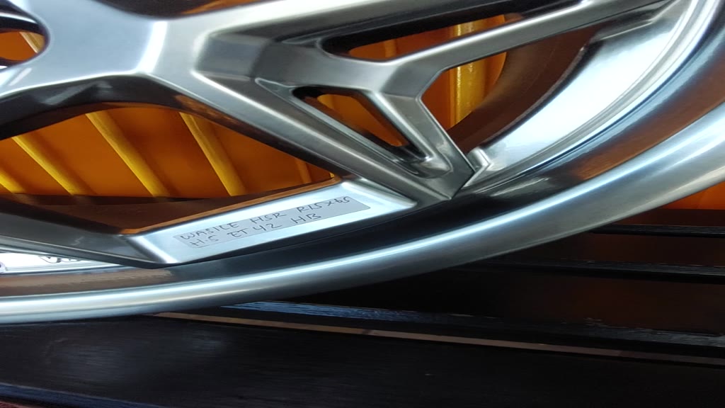 Jual velg mobil ring 15 HSR WASILE R15 baut 5 pas dimobil ertiga luxio ...