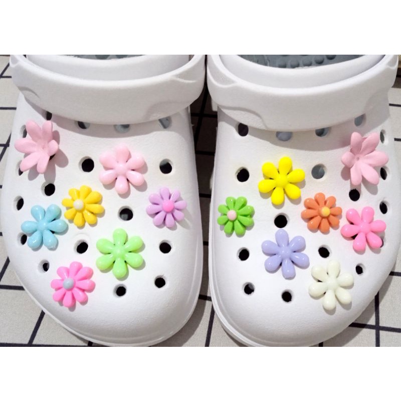 Jual DIY JIBBITZ CROCS Shopee Indonesia