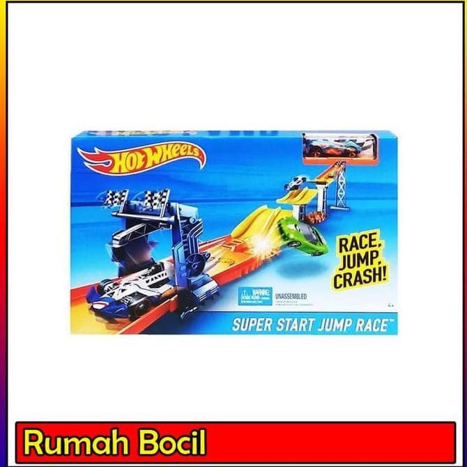 Hot wheels super store start jump race