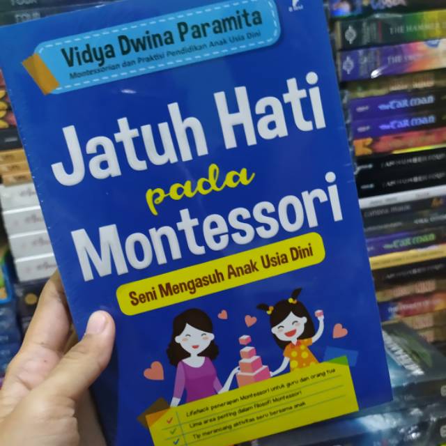 Jual Parenting Book: Jatuh Hati Pada Montessori | Shopee Indonesia