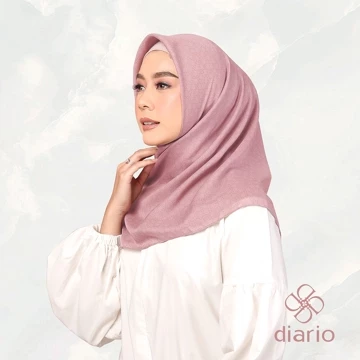 Diario X Nagita Slavina Ultrafine Travel Series Plain Scarf Kerudung Segi Empat