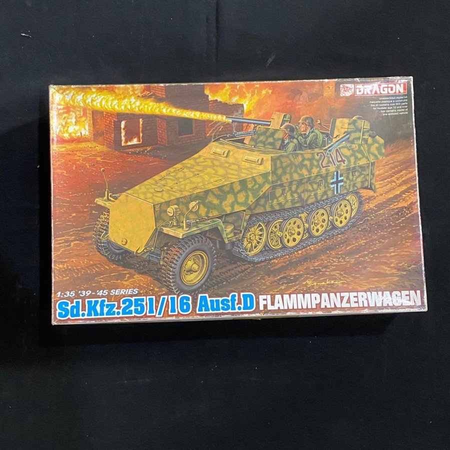 Sd.Kfz.251/16 Ausf.D Flammpanzerwagen Dragon 6247