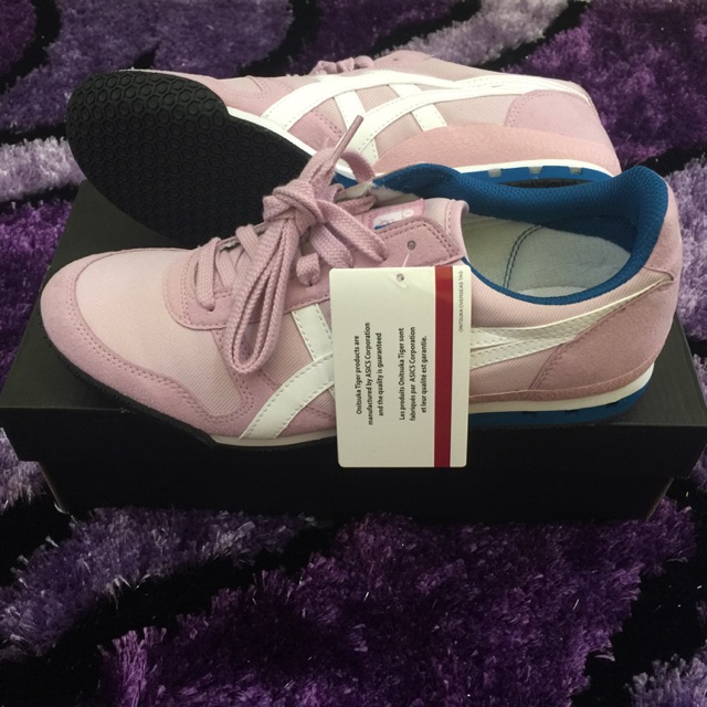 Onitsuka tiger ultimate 81 hot sale rose