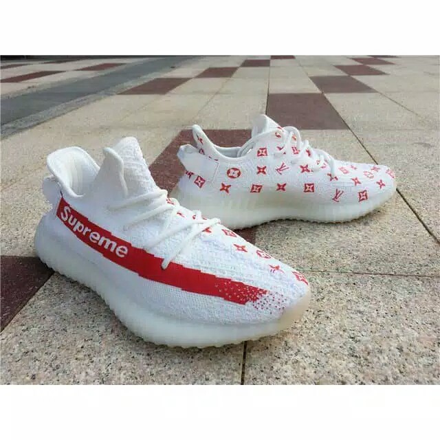Louis vuitton supreme yeezy hotsell