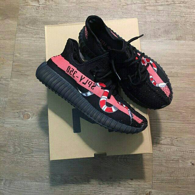 Jual Adidas Yeezy Sply 350 X Gucci Snake Black Premium Original sepatu adidas sepatu santai Shopee Indonesia