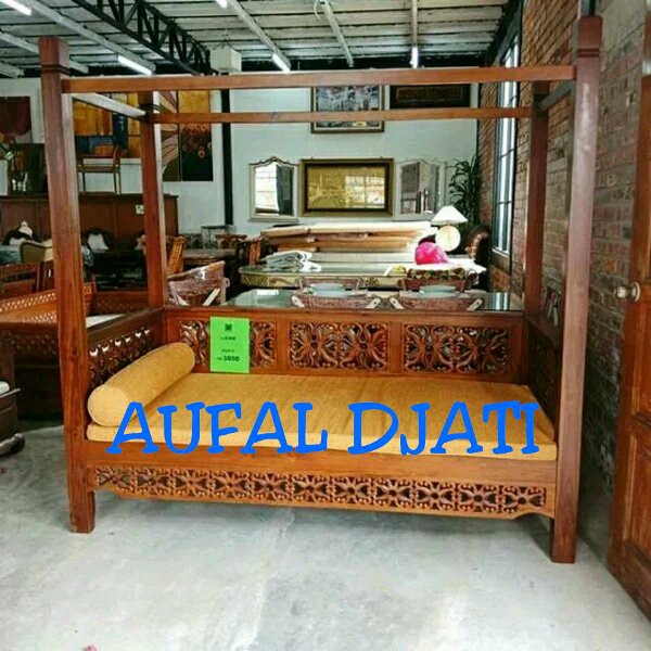 Jual Kursi Teras Bangku Risban Canopy Bale Bale Daybed Ukir Ukiran Kayu Jati Jepara Shopee