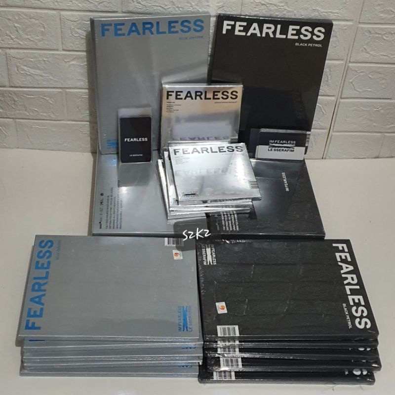 Jual LE SSERAFIM 1st Mini Album FEARLESS READY STOCK WITH POB | Shopee ...