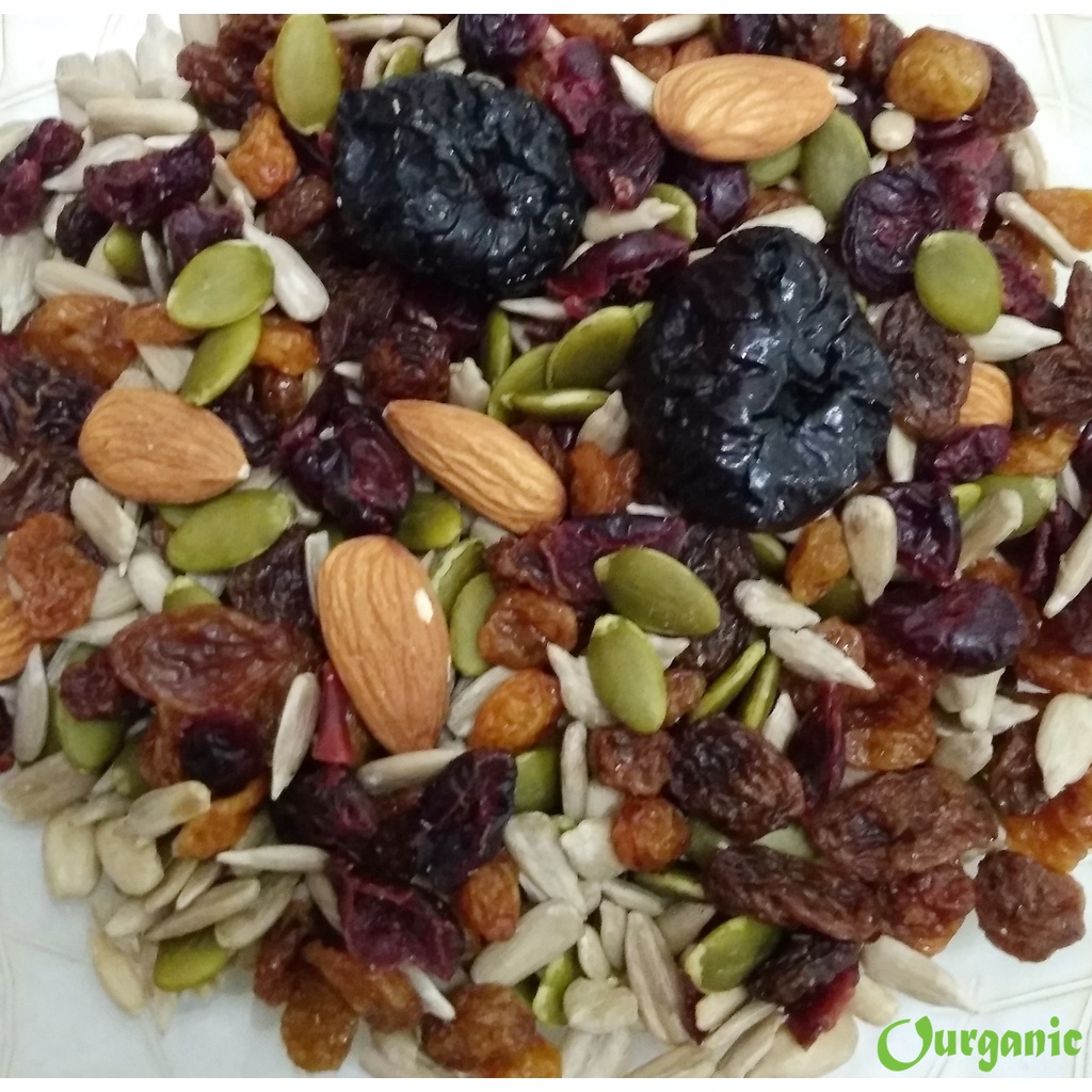 Jual 200 gram - Mix Dried Fruit Nut Seeds - Cranberry Raisin Plum Prune ...