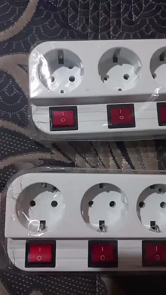 Jual Mikotek Stop Kontak 5 Lubang Switch On Off Stop Kontak Elegant 5LB ...