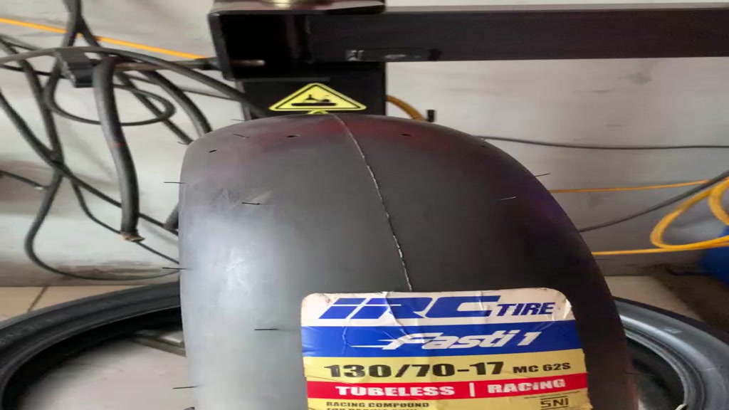 Jual Ban Motor SLICK RACING COMPOUND | IRC FASTI 1 130/70 Ring 17 ...