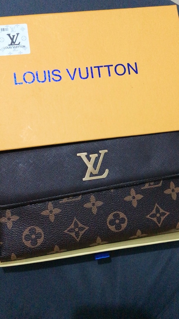 🛍️ Stok sedia ada untuk ❤️ LV dompet kad yang ringkas, Luxury