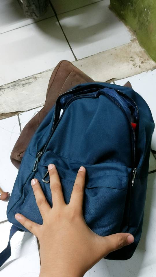 Tas Ransel - Mini Backpack Punggung Bahu Polos Sekolah Travelling Anak -  Hitam