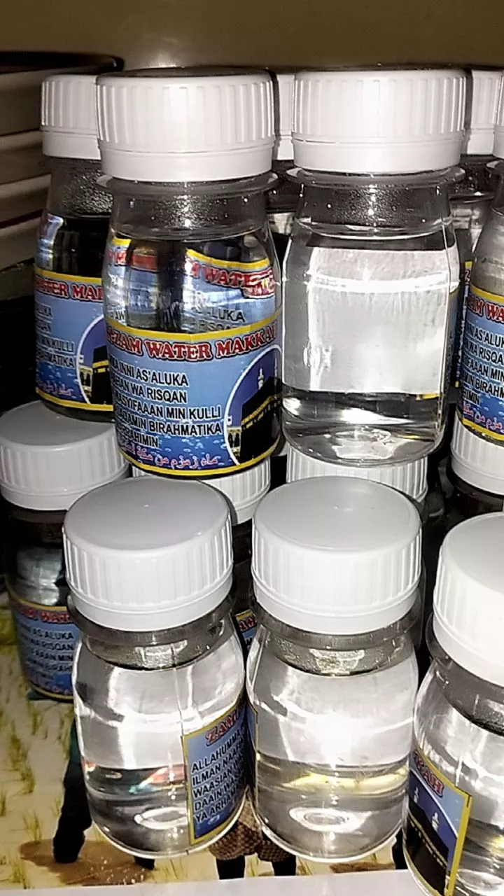 Air Zam Zam Asli