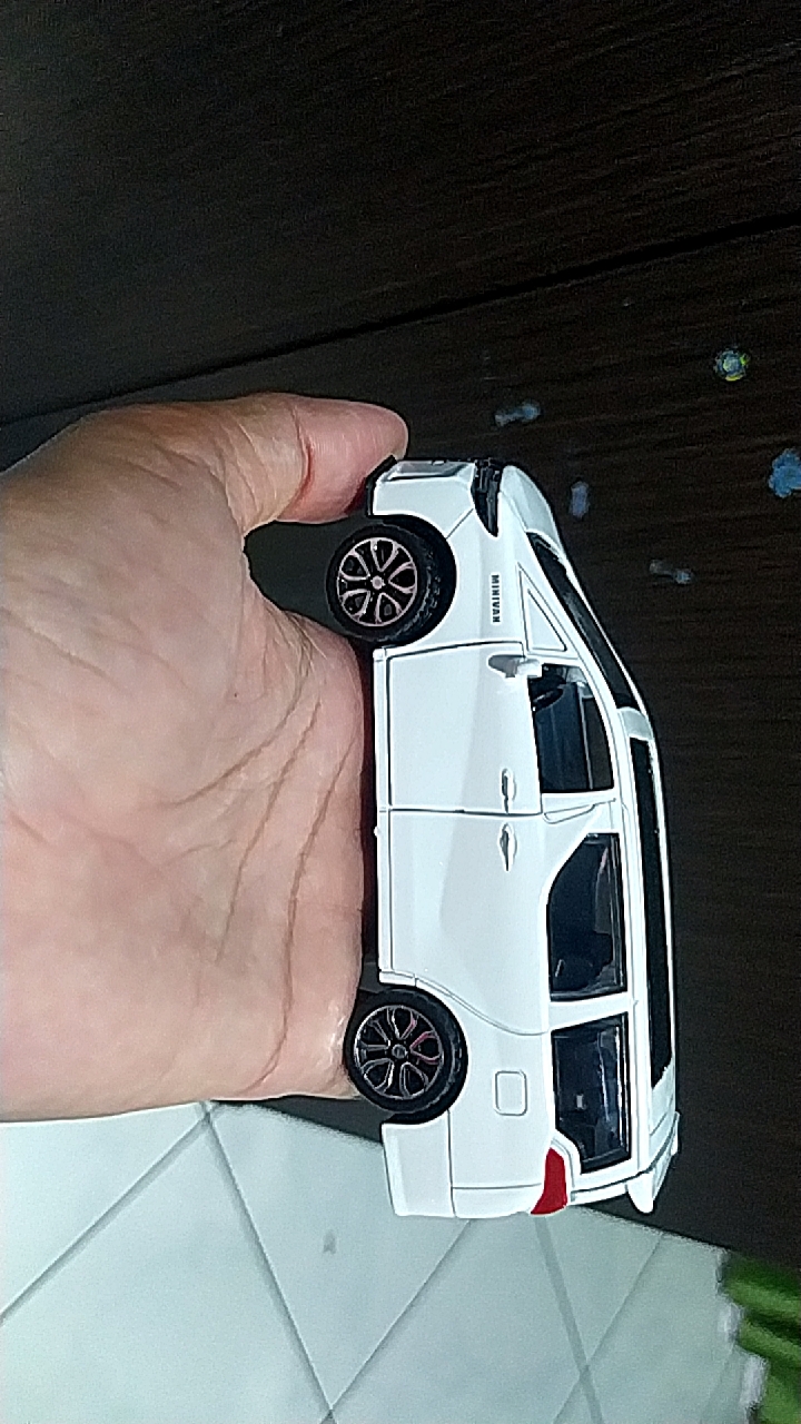 Pembuat Aquarium Custom di Surabaya