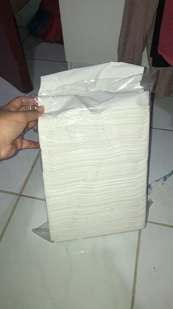 Perbandingan Volume Tisu Kiloan 1000 Gram dengan Tisu Kotak Komersial