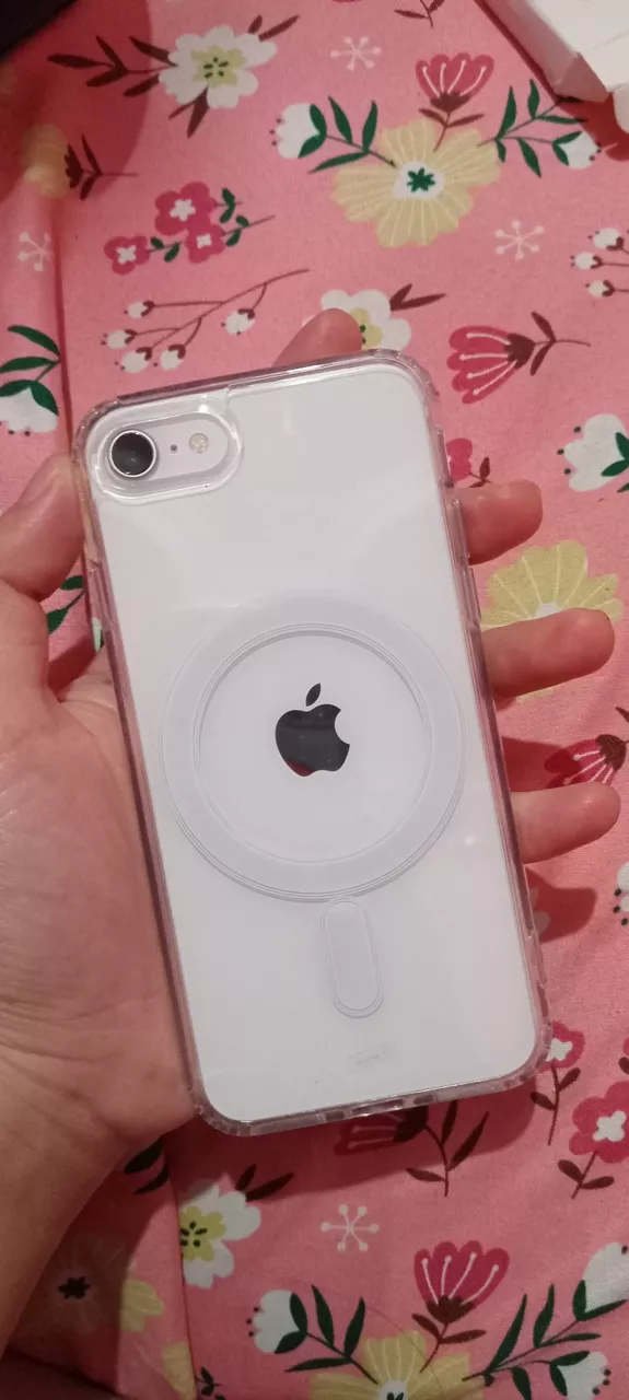 Estetika Casing Bening BIUBIU Memperlihatkan Warna Asli iPhone Elegan