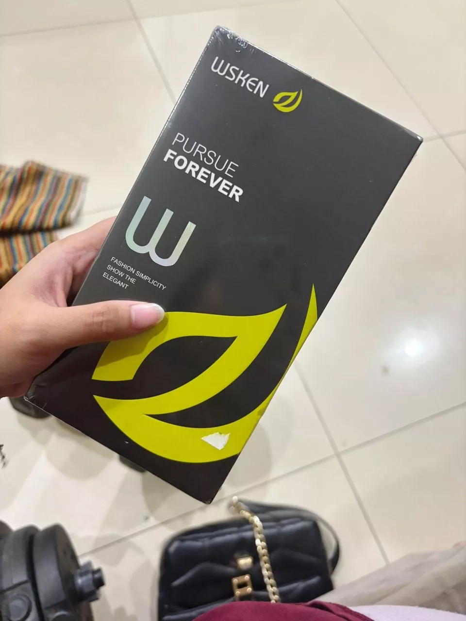 Lapisan Oleophobic Anti Sidik Jari dan Ketahanan Gores Kaca WSKEN