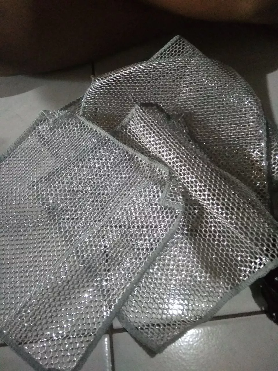 Review limazdhabella