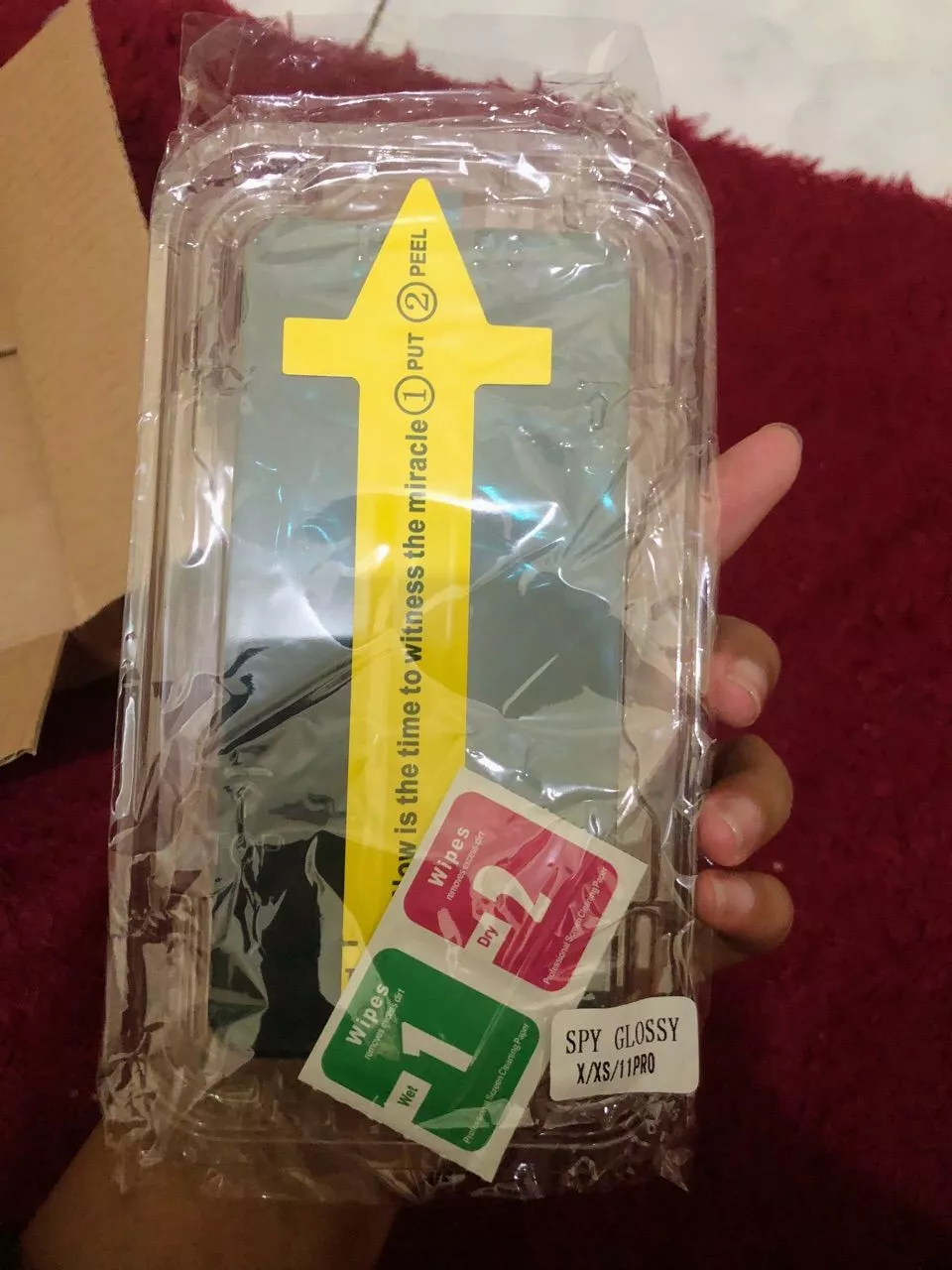 Tampilan Layar iPhone Setelah Pemasangan Tempered Glass Superfit Sempurna