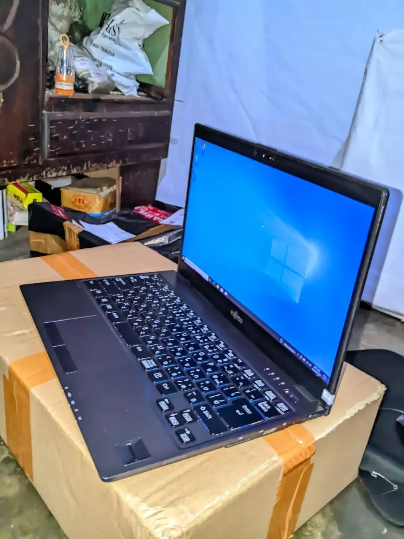 Kondisi Fisik dan Kelengkapan Paket Pembelian Fujitsu MU937