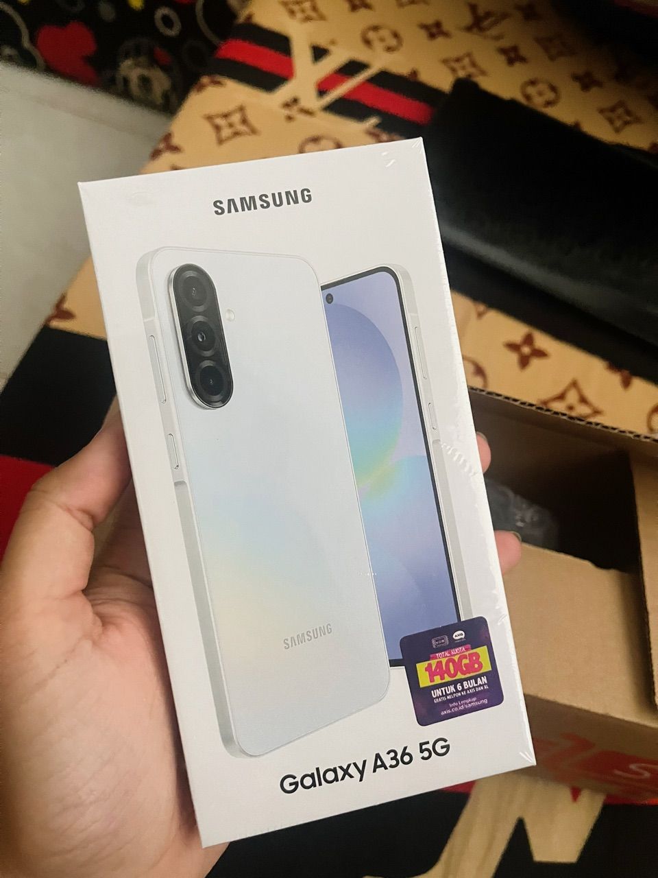 Review dari farelradithyasuhardi