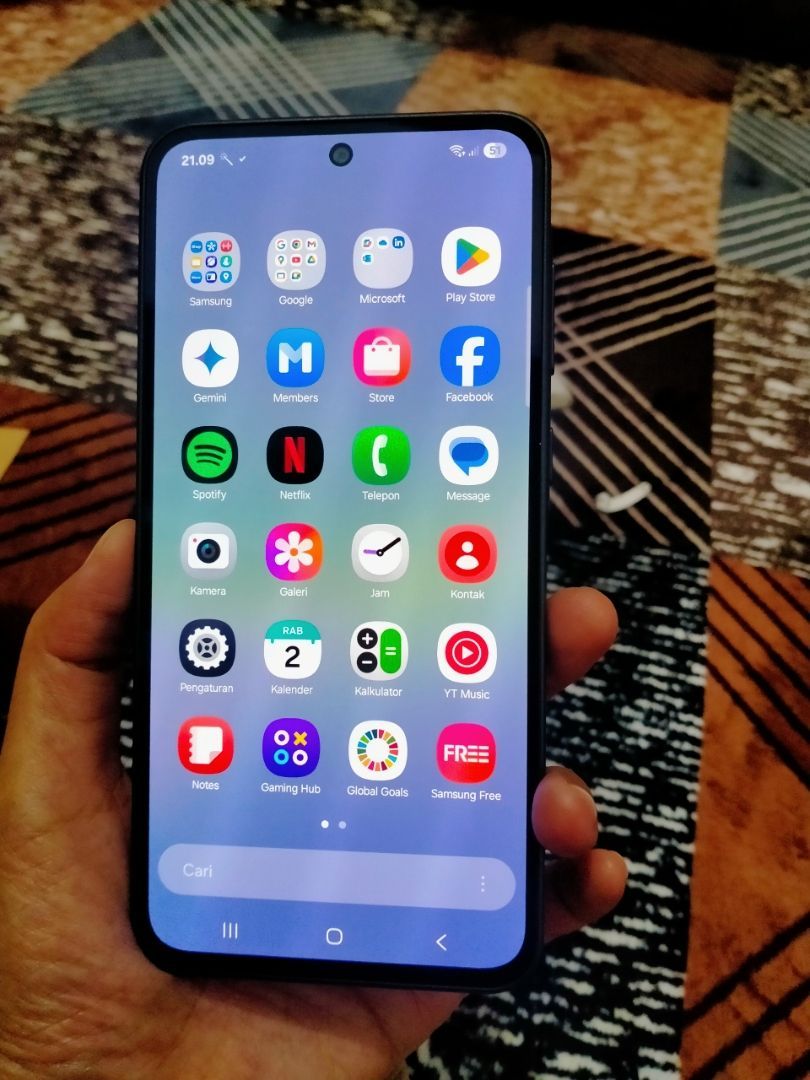 Review dari septiantisheunge