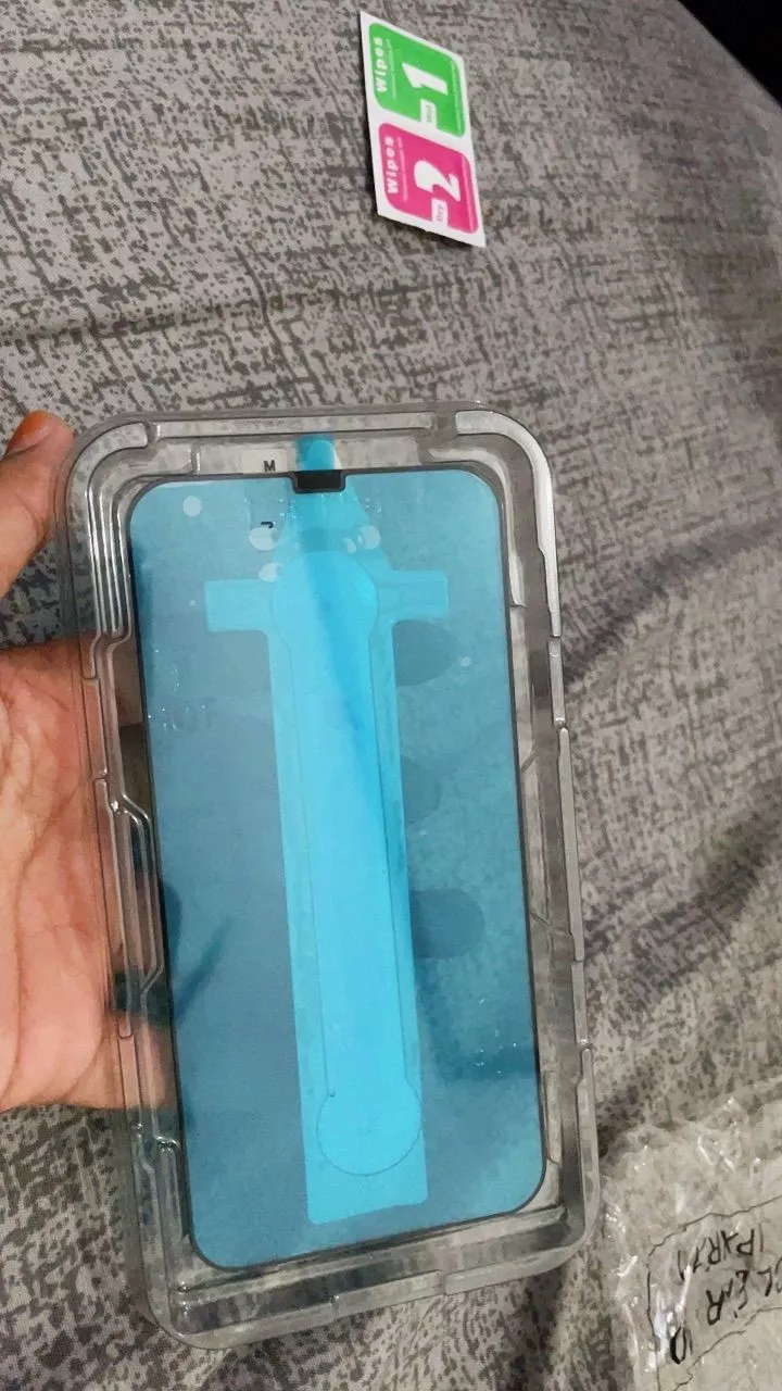 Tepi Lengkung Kaca 2.5D Tempered Glass Superfit Ramah Casing