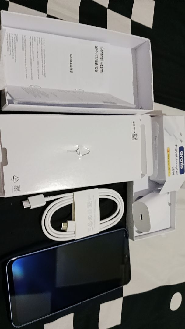 Review dari damayantidae