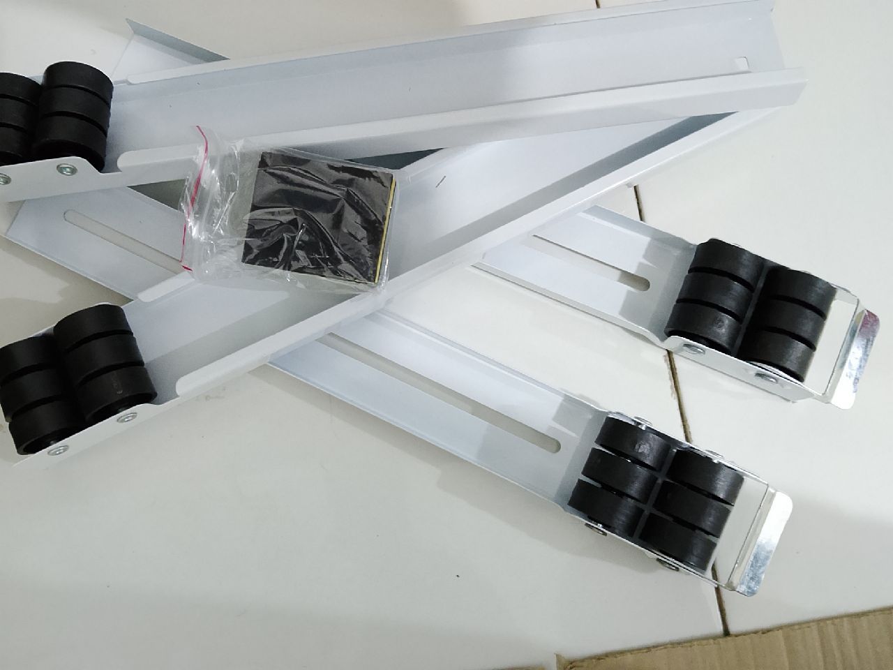 Hii kaaa
TERIMA KASIH UNTUK KAKA ANDI123 TESTINYA DI TUNGGU UNTUK REPEAT ORDERNYA YA KAAA