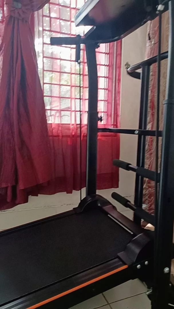 Foto pembeli karina