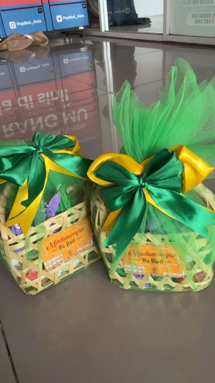 Hampers Natal Blitar