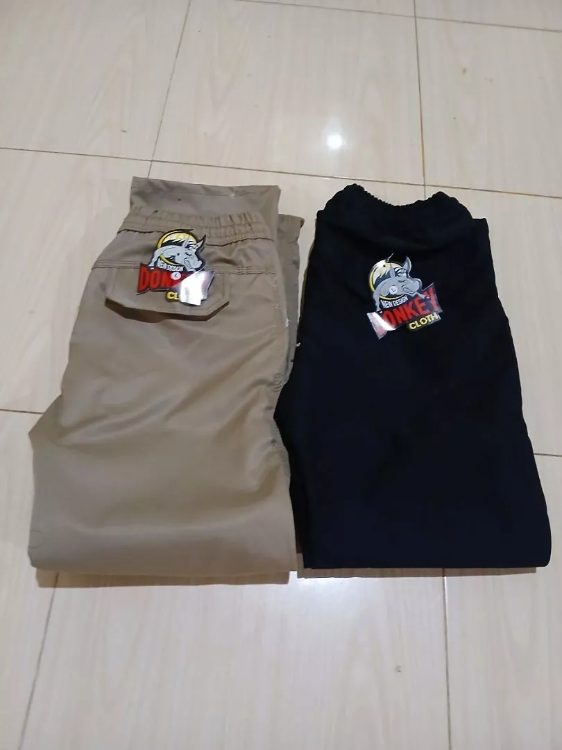 Detail Padu Padan Celana dan Sepatu Pria