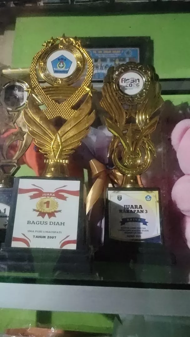 Jual Piala Blitar