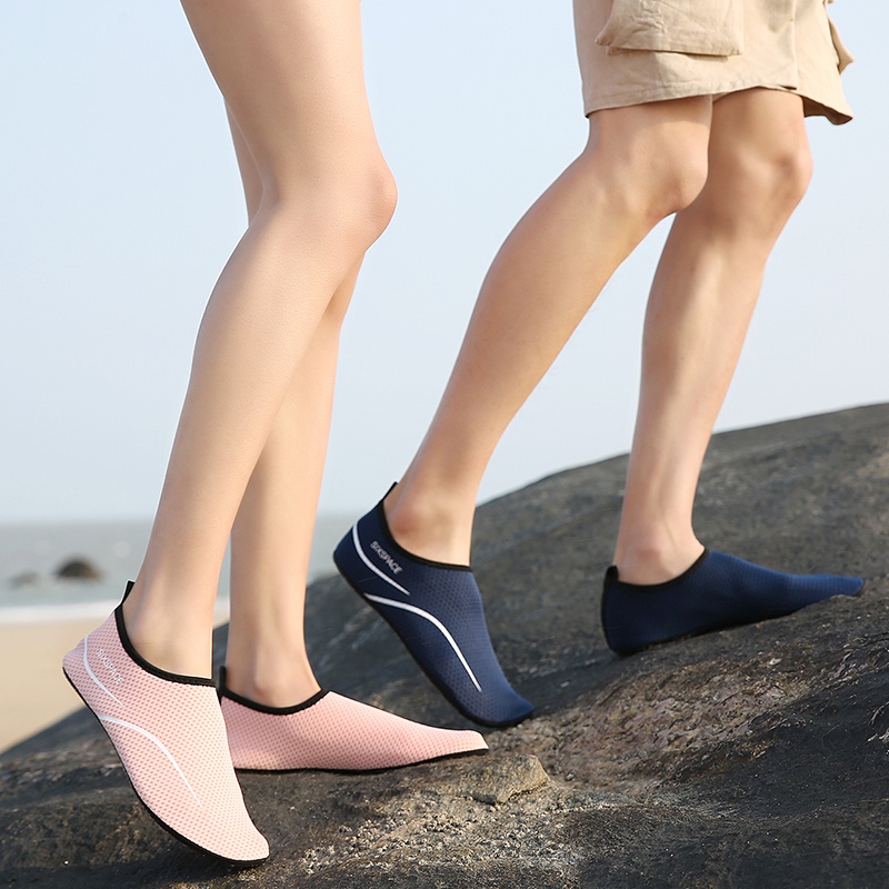 Jual Sepatu Pantai Olahraga Air Pria Wanita Slip On Sepatu Mancing Anti