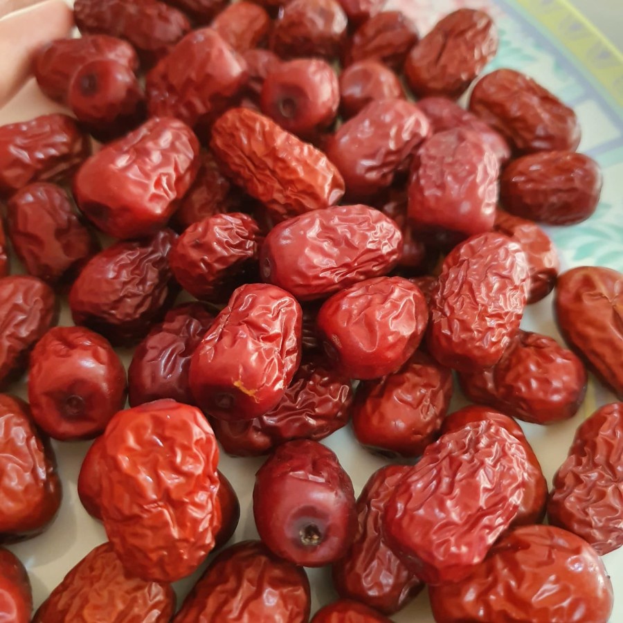 Jual Angco Ang co Hong zao (red dates) Kurma Merah 225gr | Shopee Indonesia