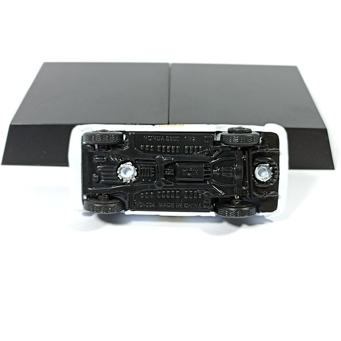 Jual TOMICA YUJIN 1/72 HONDA S800 RACING NO.8 - PUTIH MERAH TERBARU ...