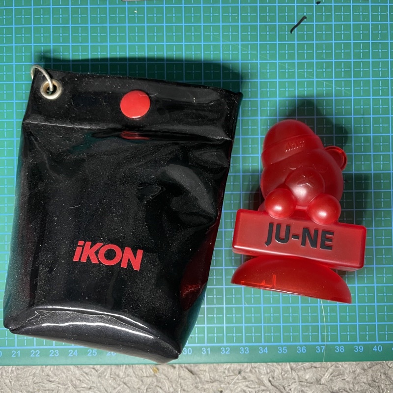 Jual topper konbat ver 1 june junhoe iKON | Shopee Indonesia