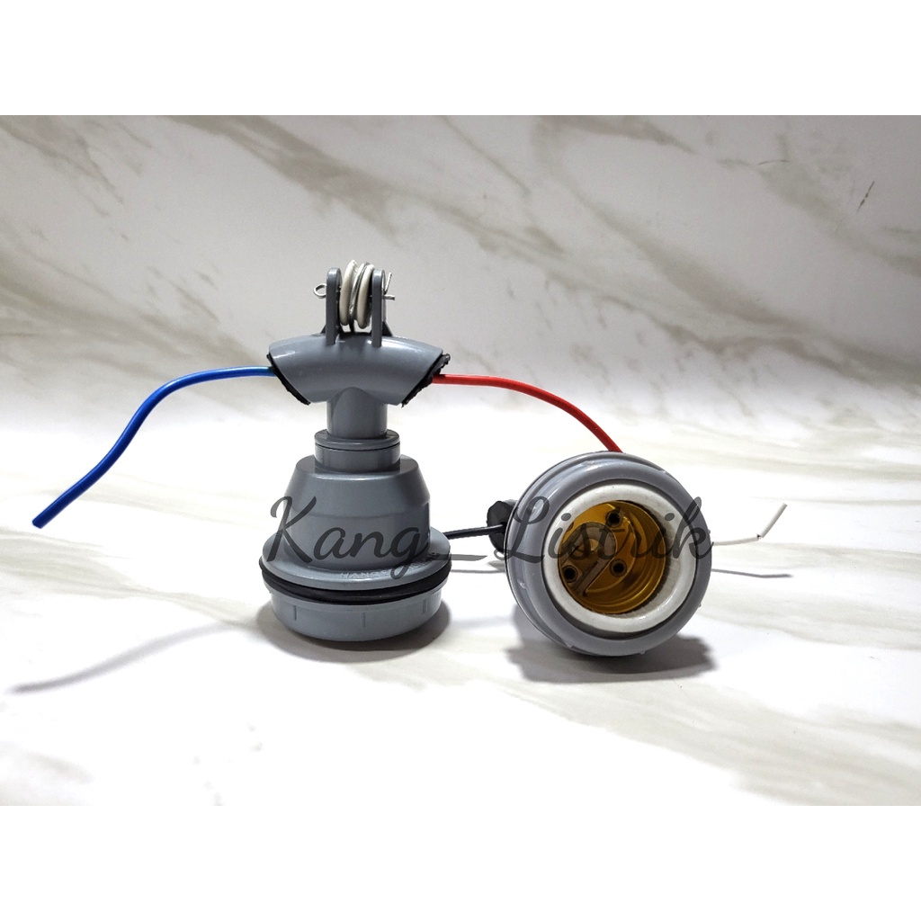 Jual Fitting Gantung WD/ Fitting WD E27 INV2 | Shopee Indonesia