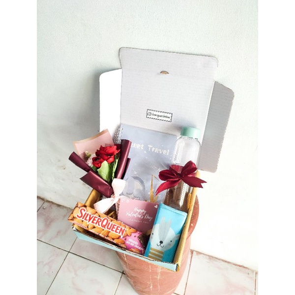 Jual Hamper Box note book dan tumbler | Shopee Indonesia