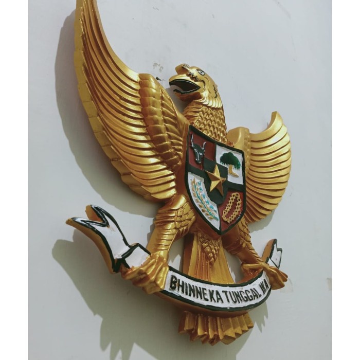 Jual Patung Pancasila Garuda Cm Burung Hiasan Dinding Dimensi Fiber Logo Shopee Indonesia