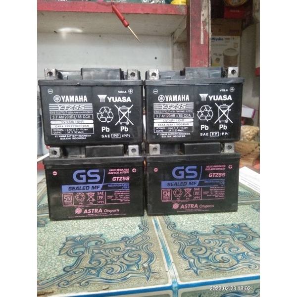 Jual aki bekas sepeda motor copotan bisa stater untuk motor ,beat