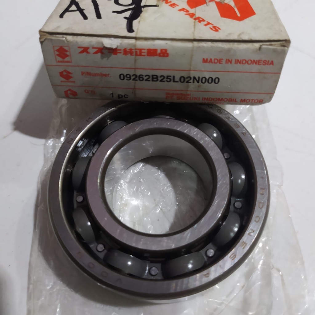Jual BEARING CRANKSHAFT R SGP 09262B25L02N000 SMASH TITAN Shopee Indonesia
