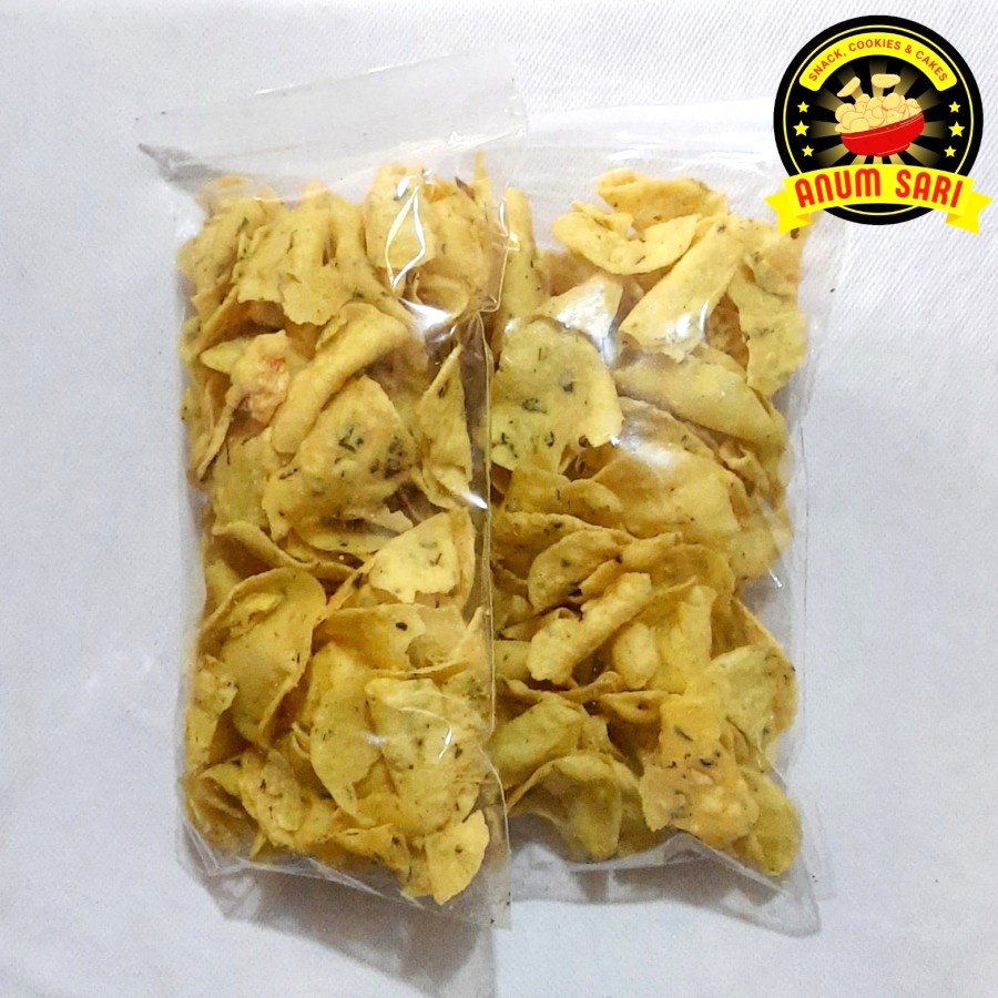 Jual Comring Keripik Comro Kering Daun Bawang 250 Gram / Keripik ...