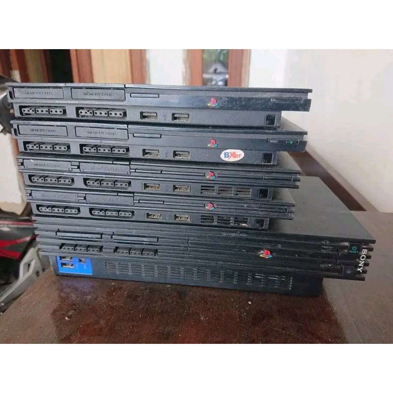 PS2 Comparison Review PS2 Fat SCPH30000 Vs PS2 Slim 70000