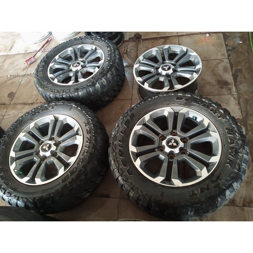 Jual Velg Bekas Mobil Triton Ring 18 Lebar 7,5 Hole 6 x 139,7 Offset 46