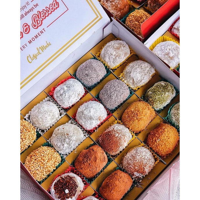 Jual Kue Mochi Enak ( Box Isi 20 ) - Classical Mochi | Shopee Indonesia