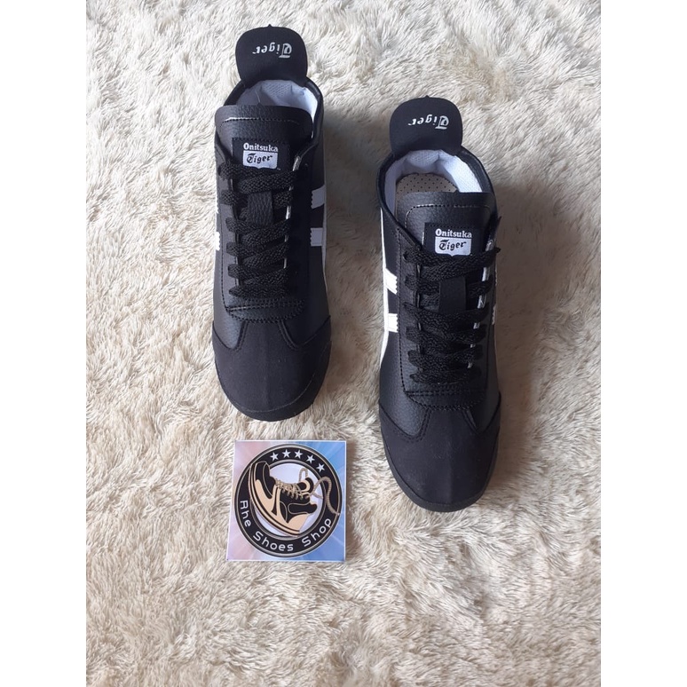 beda asics dan onitsuka tiger